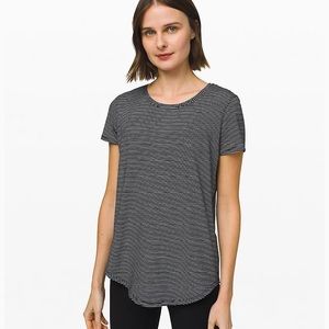 NWT! Lululemon Love Crew III T-shirt size 2